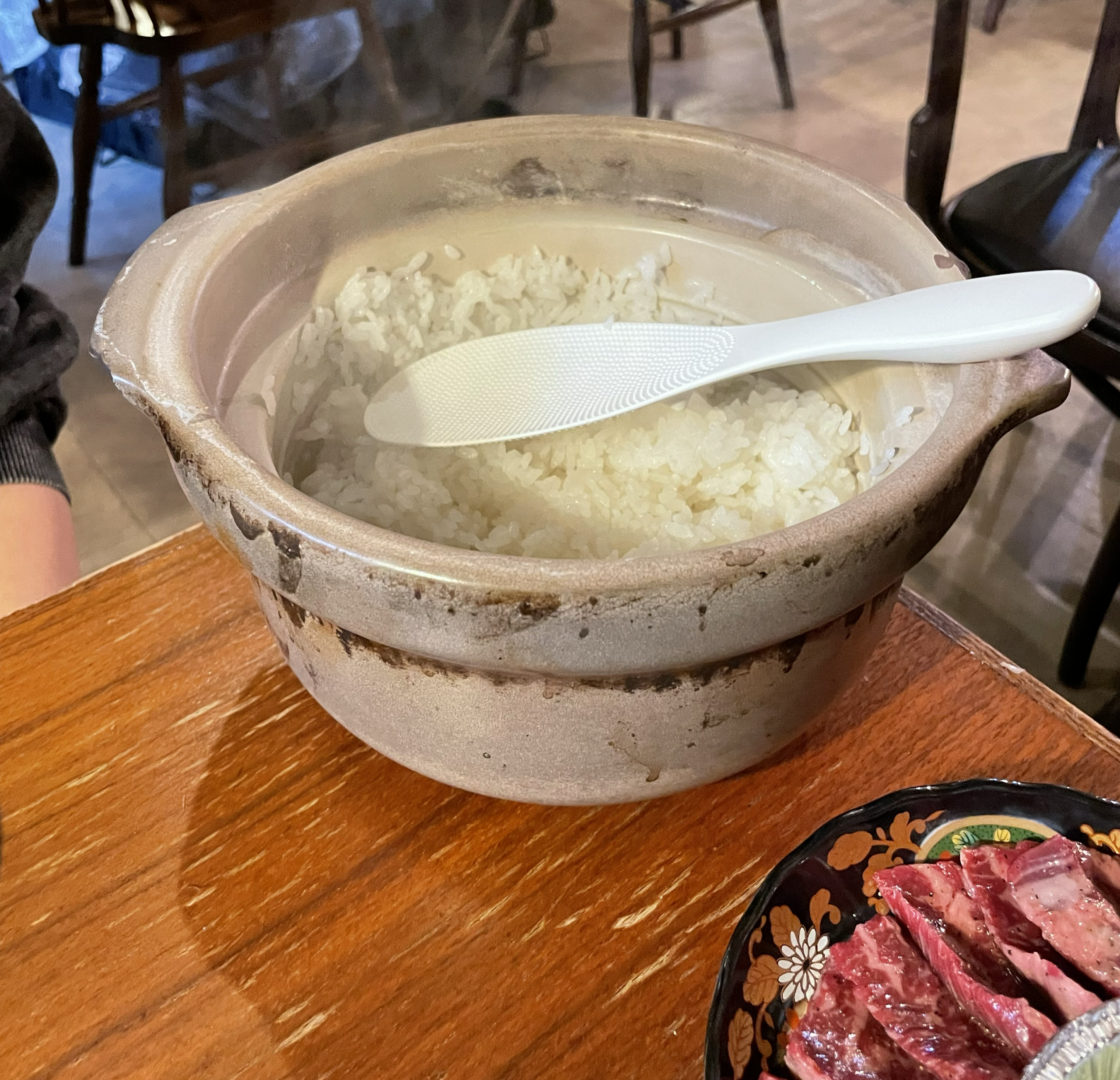 鍋で炊いたご飯の写真